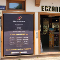 Kişiye Özel Dijital Baskılı Stor Perde Eczane Vitrin