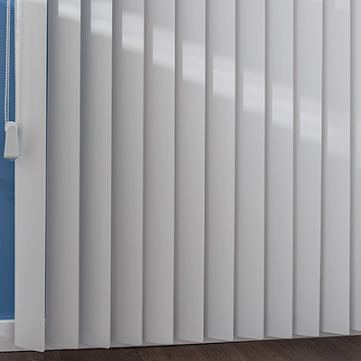 Beyaz Pvc Dikey Ofis Perdesi Hafif Bombeli