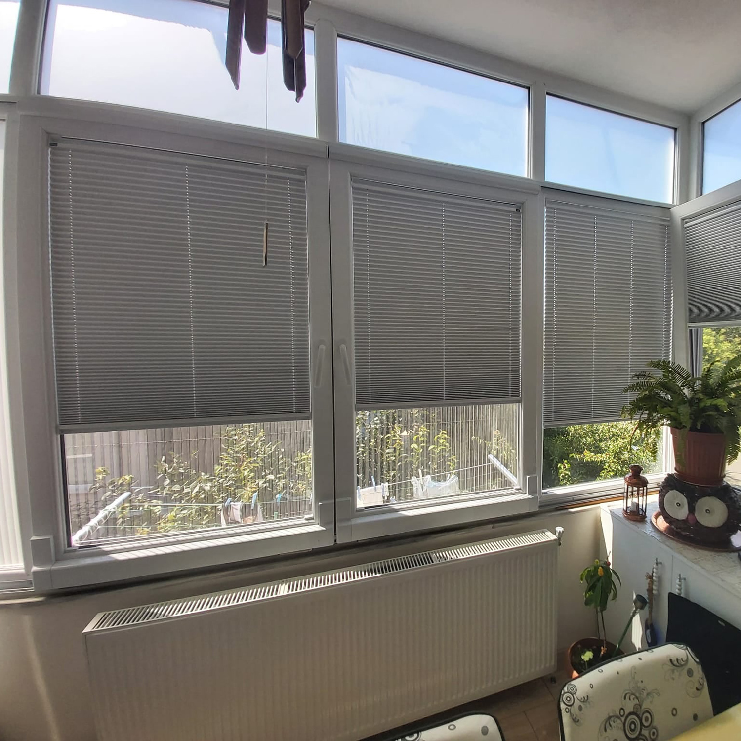 Cam Balkon İçin Plise Perde Fikirleri