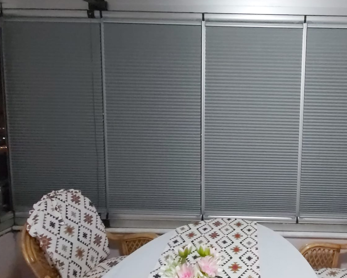 Karartma Balkon Perdesi Gri