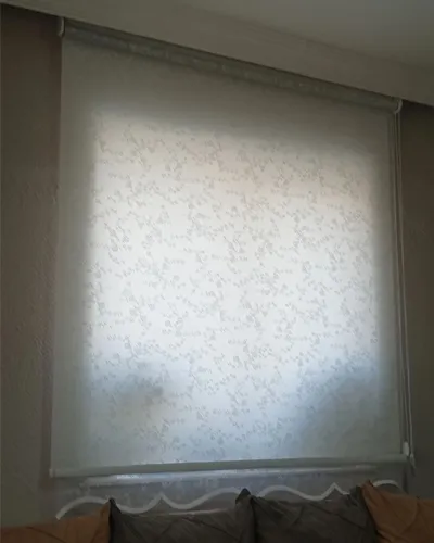 Brillant çift mekanizmalı çiçek desenli tül stor perde