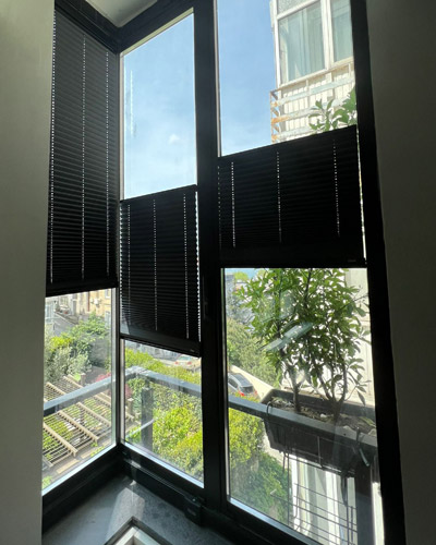 Cam balkon karartma perde