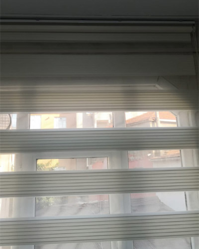 Ekru renk zebra perde