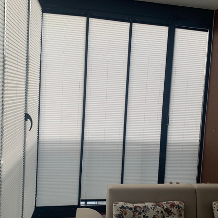 En ucuz güneşlik plise cam balkon perdesi
