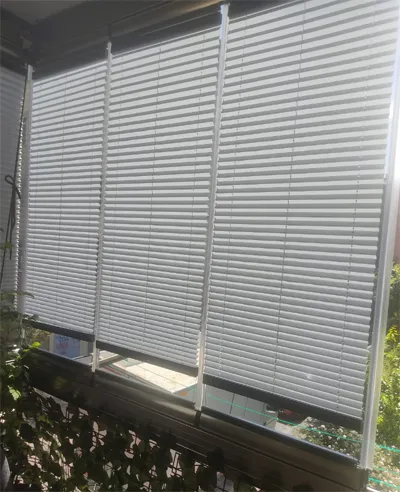 En ucuz plise cam balkon perdesi