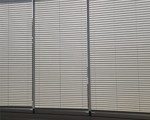 Güneş geçirmeyen balkon perde