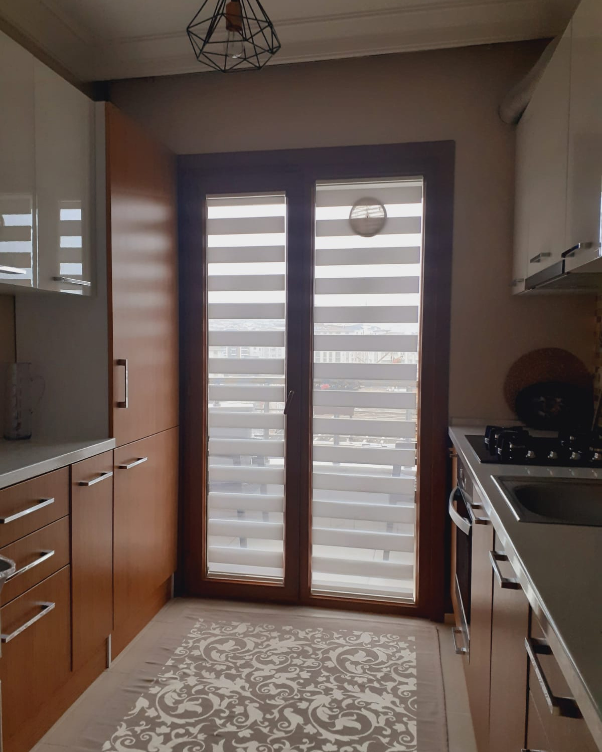 Mutfak Balkon Kapısı Perde Modelleri Mutfak Balkon Kapısı Perde Modelleri