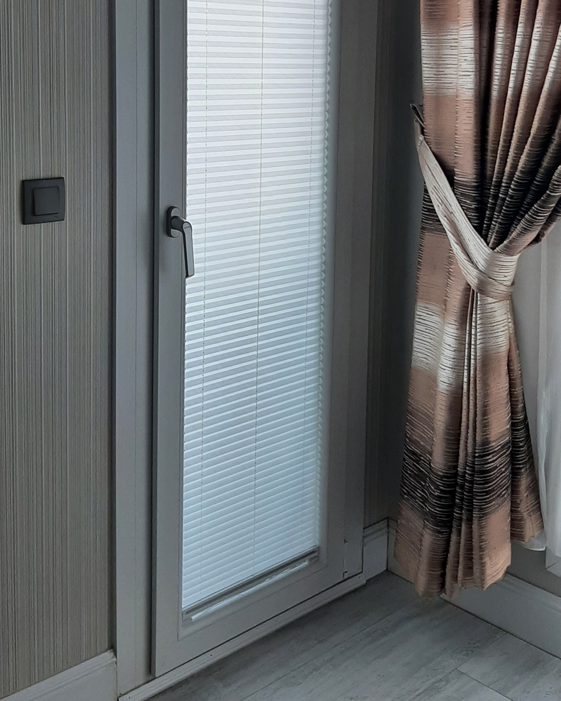 En Kullanışlı Balkon Perdesi