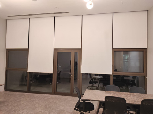 Ofis İçin Güneş Geçirmeyen Kalın Perde