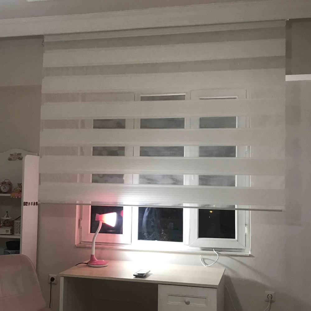 Brillant Stor Zebra Pliseli Beyaz Stor Zebra Perde Düz Eteksiz Alüminyum Kasa