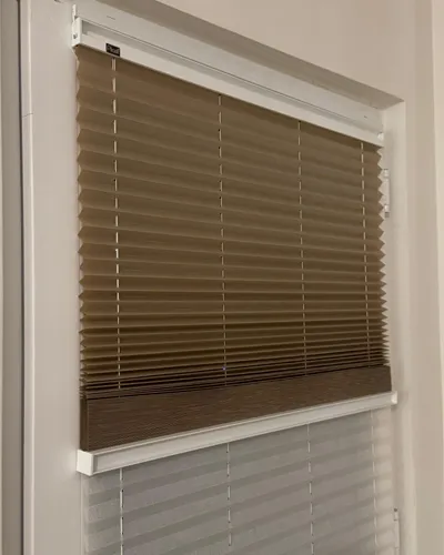 Balkon kapısına plise perde