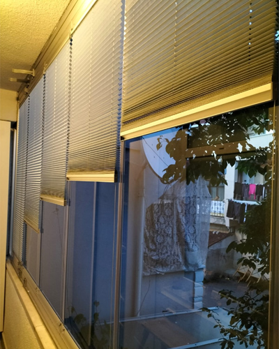 plise balkon perdesi şantug desen